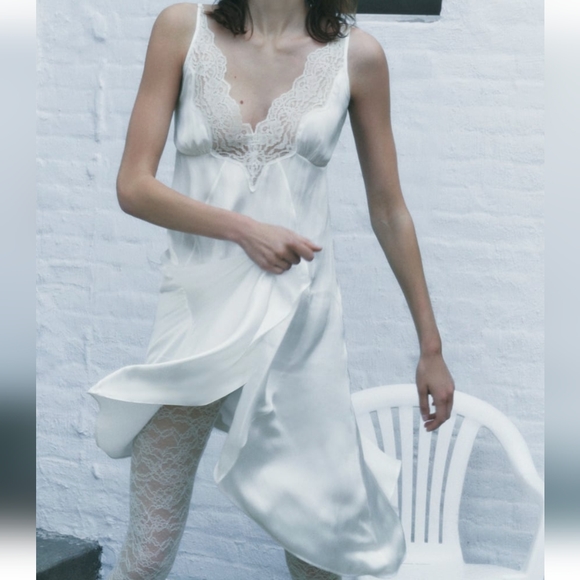 Satin Effect Dress With Lace White Zara S - Picture 9 of 9
